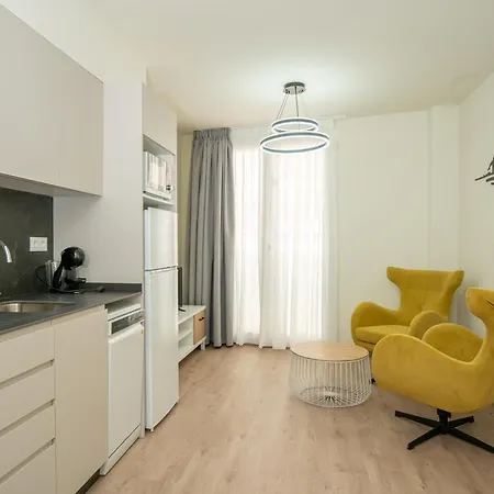 L'alcor Old Town Ξενοδοχείο με διαμερίσματα 3*